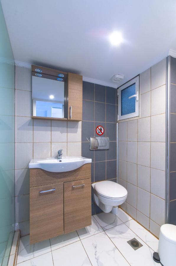 New Renovated 1B Apartment Close To Historic Center Athen Exterior foto