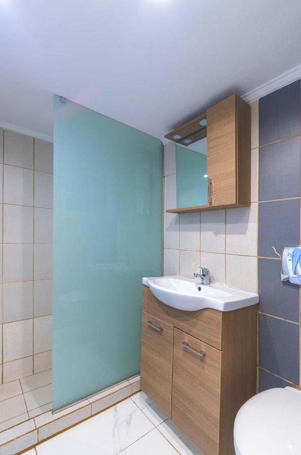 New Renovated 1B Apartment Close To Historic Center Athen Exterior foto